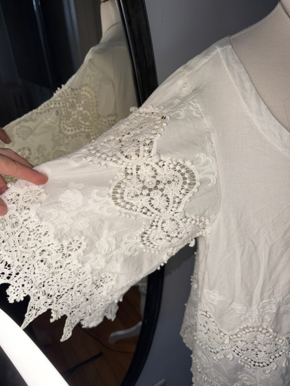 Eberjey white 100% Cotton Crochet-Trim tunic - Picture 3 of 7